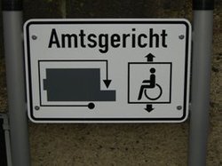 Wegbeschreibung barrierefreier Eingang