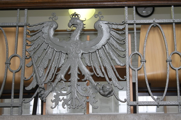 Der preusische Adler im Treppenhaus des Amtsgerichts